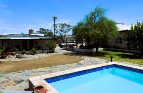 Omaruru Hotel | Little Bush Guesthouse