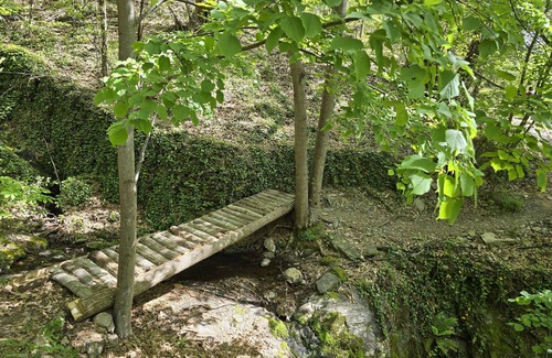 Malons-et-Elze House | Little cabin in the woods