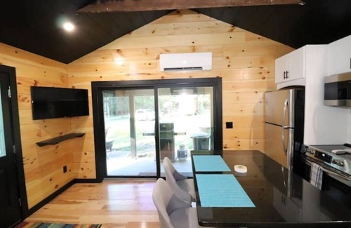 Greentown Cabin | Little Cabin on the Creek Pocono Mountains