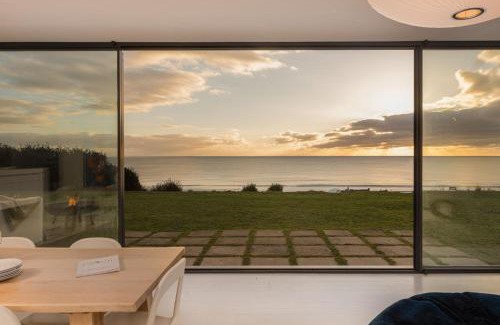 Praa Sands House | Little Cottage and Love Shack