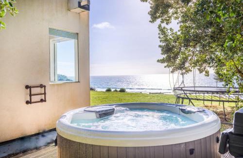 Praa Sands House | Little Cottage and Love Shack