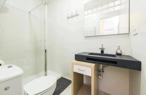 Pueblo Nuevo Apartment | Little Cozy loft Madrid free street parking WIFI Barbadillo Bis