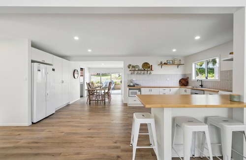 Taranna House | Little Darlin' The Shack