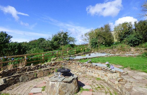 Haverfordwest Cottage | Little Folly, Holiday Cottage Nolton Haven, Sleeps 4, 2 bedrooms, bathrooms