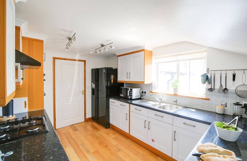 St Minver House | Little Fourways, St Minver (near Rock & beaches).Stunning property sleeps 8+dogs