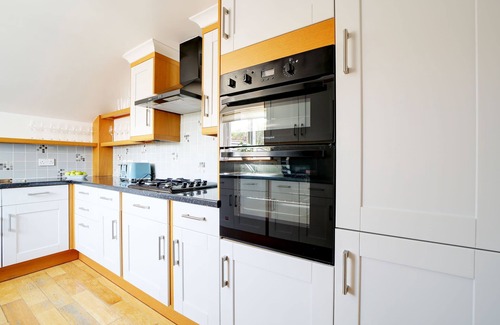 St Minver House | Little Fourways, St Minver (near Rock & beaches).Stunning property sleeps 8+dogs