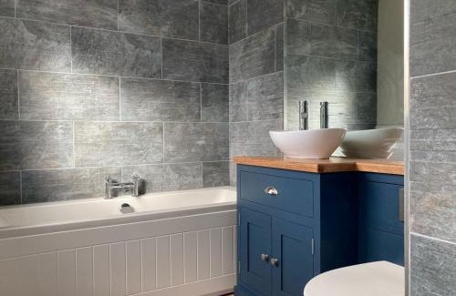 Lockton House | Little Fox Cottage