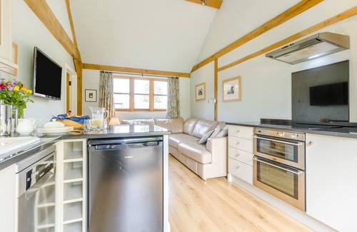 Little Hereford House | Little Gable - Two Bedroom House, Sleeps 4