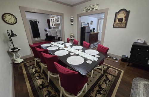 Williston House | Little Gem House