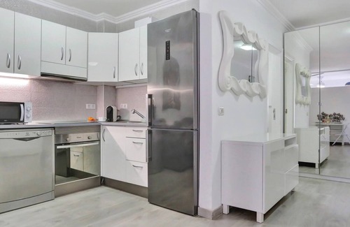 Chayofa Apartment | Little Gem, Panoramic Balcony, Pool, Wifi