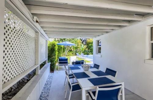 Flamingo Parks House | Little Havana - Unwind in a Tropical Garden Retreat with Private Pool