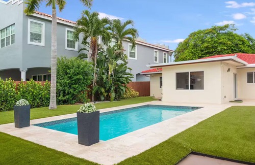 Downtown Fort Lauderdale House | Little House By the River