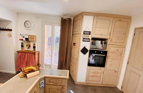 Avignon House | Little house