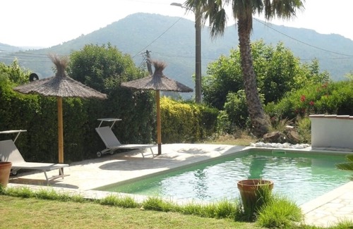 Le Revest-les-Eaux House | LITTLE HOUSE IN QUIET