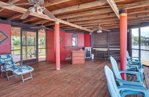 Welaka House | Little Lake George Hideaway w/Furnished Boathouse