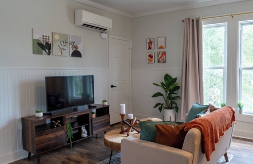 North Charleston Apartment | Little Luxe Haven in North Charleston