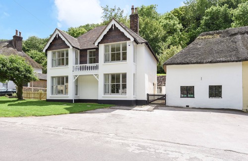 Milton Abbas Cottage | Little Maltings - that sleeps 2 guests in 1 bedroom