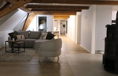 Teufenthal Apartment | Little Nest - Nature & tranquillity between lakes & castles