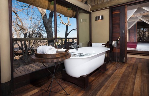 Okaukuejo Cabin | Little Ongava