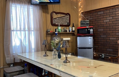 Athol Cabin | Little Red Cabin by the Brook- 5m to Waterfall