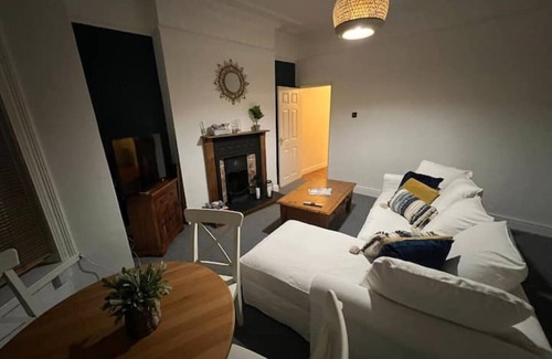 Southsea Apartment | Little Southsea Flat