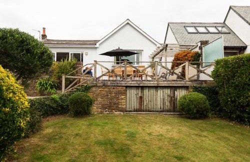 Rock House | Little Strand
