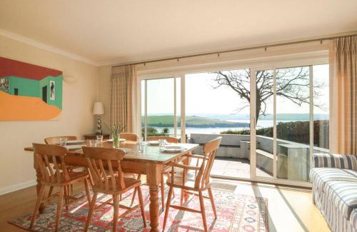 Rock House | Little Strand