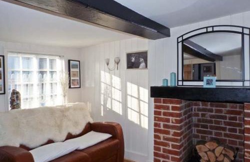 Walton on the Naze House | Little Thatch