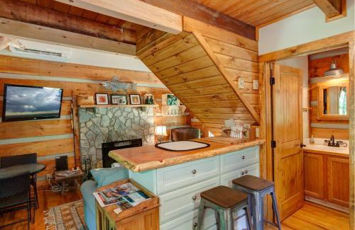 Sugar Grove House | Little Timber Creek Cabin