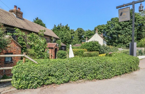 Martin Cottage | Little Yaffle