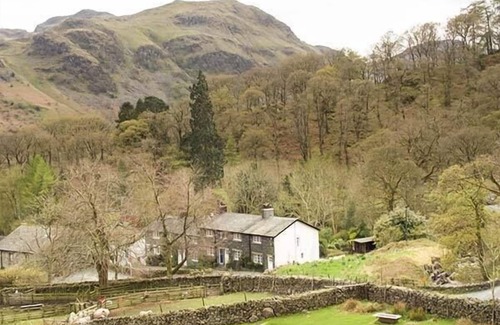 Borrowdale Cottage | LITTLEBECK, pet friendly, character holiday cottage in Rosthwaite
