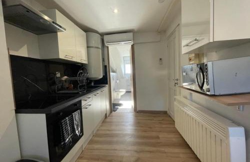 Saint-Martin-du-Littoral Apartment | Littoral Studio