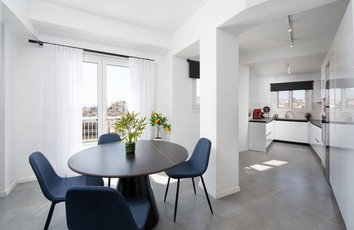 Filopappou Apartment | LIV - Heavenly Rooftop Flat in Koukaki