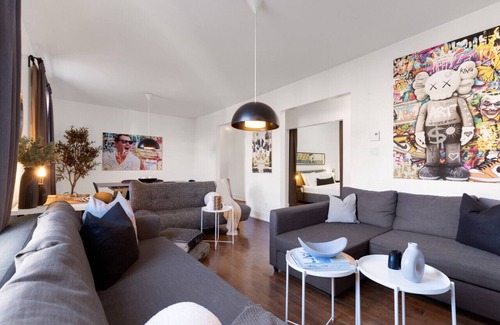 Plateau Mont Royal Apartment | LiV MTL Chic-2 Spacious 4BR + Near Downtown MTL
