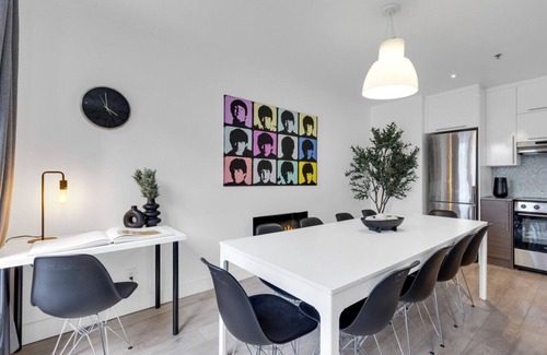 Downtown Montreal Apartment | LiV MTL Downtown-503 Premium 3BR Duplex Rooftop