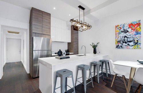 Plateau Mont Royal Apartment | LiV MTL Soho-5 Deluxe Studio + Spacious Patio