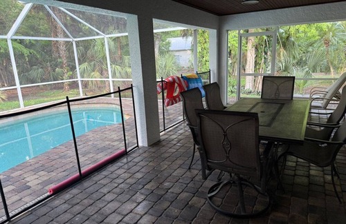 Naples House | Live Big - Amazing Naples Getaway Villa Evelyn