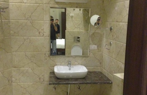 DLF City Hotel | Live Inn Hotel sector 45