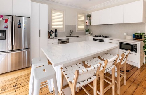 Paddington House | Live like a local in the Heart of Paddo!