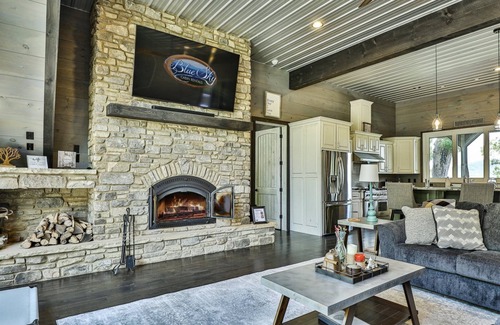 Blue Ridge Cabin | Live Love Lake | Blue Ridge, GA