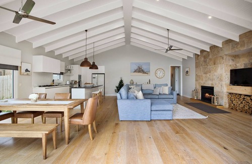 Inverloch House | Live the Luxury lifestyle in Lohr