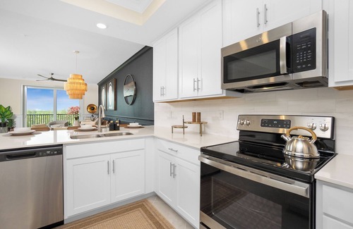 Punta Gorda Condo | Live the Resort Lifestyle – Furnished Designer Condo in Punta Gorda