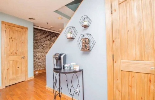 Old City Condo | Lively Downtown Loft~Pet Friendly~2 Queen Beds