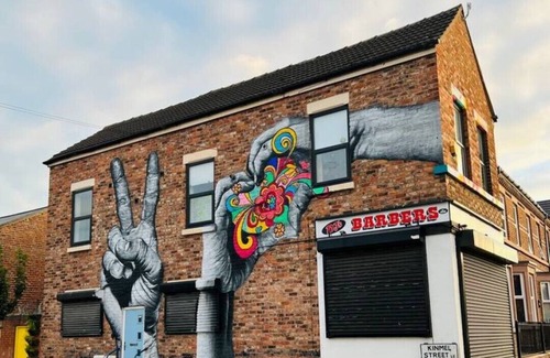 Liverpool House | Liverpool Peach House