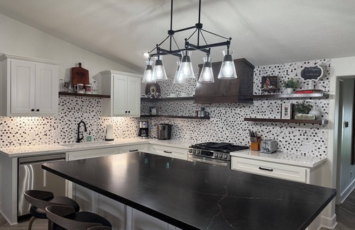 Oakwood House | Livin' The Life Inn CStat