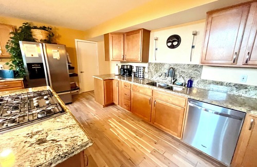 North Boulder House | Living Green & Zen Wonderland Lake Boulder