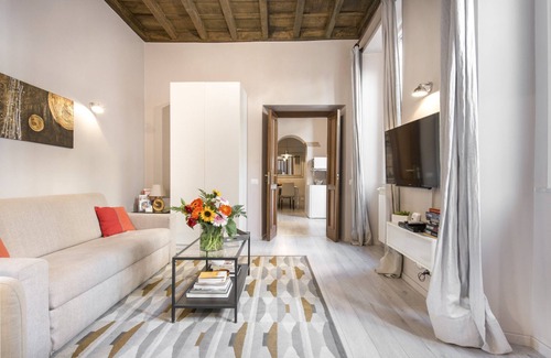 Rione II Trevi House | Living RHome Spanish Steps