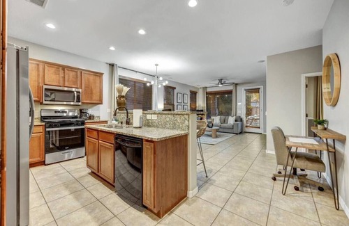 Tramonto House | Living the dream! Gated w/FREE Private Heated Pool