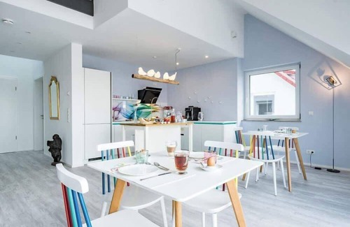 Waggershausen Apartment | living Timeless- Design Apartment Bodensee