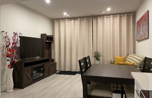 Calgary House | Livingston Brand New Two Bedrooms Suite